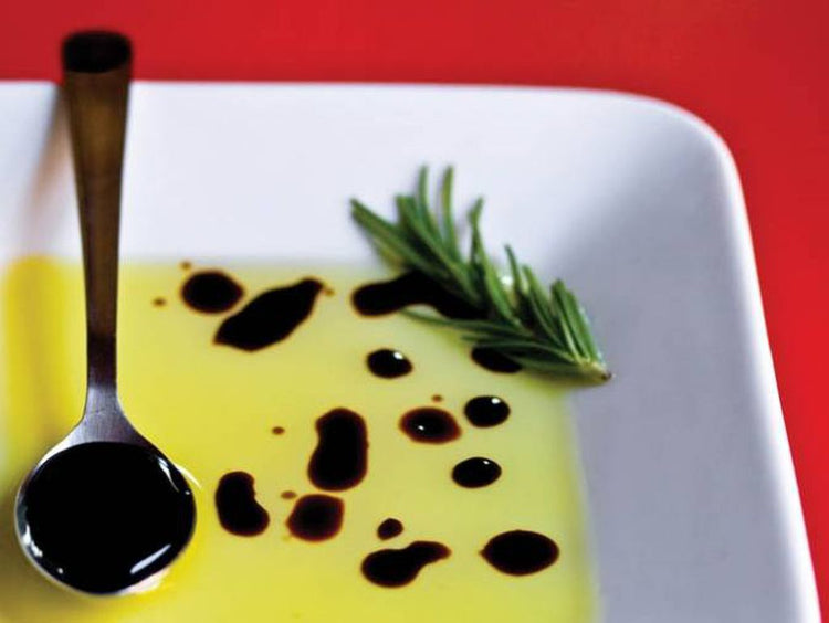 Condire Crema con Vinagre Balsamico DI MODENA IGP Varvello